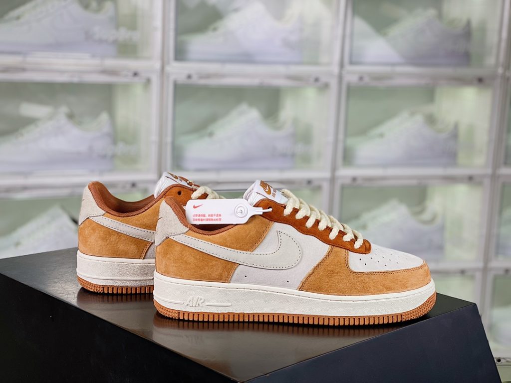 Nike Air Force 1´07 Low”Medium Curry” air sole