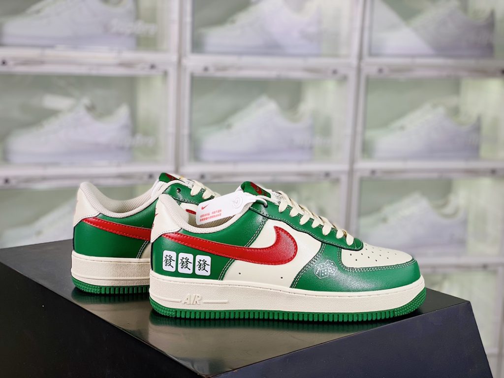 Nike Air Force 1´07 Low”NAI-KE” Casual board shoes