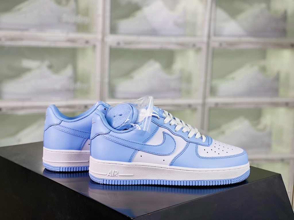 Nike Air Force 1’07″Aluminum” “UNC North Carolina blue”