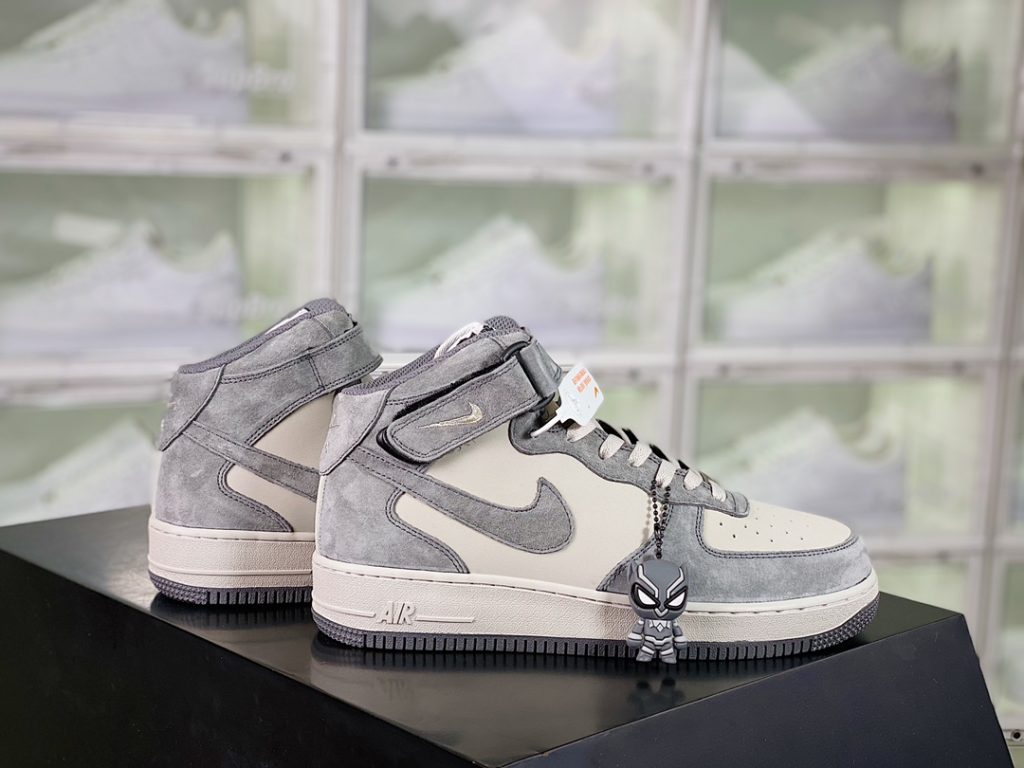 Nike Air Force 1´07 Mid”Kangaroo Grey” Style Code:CW2288-668