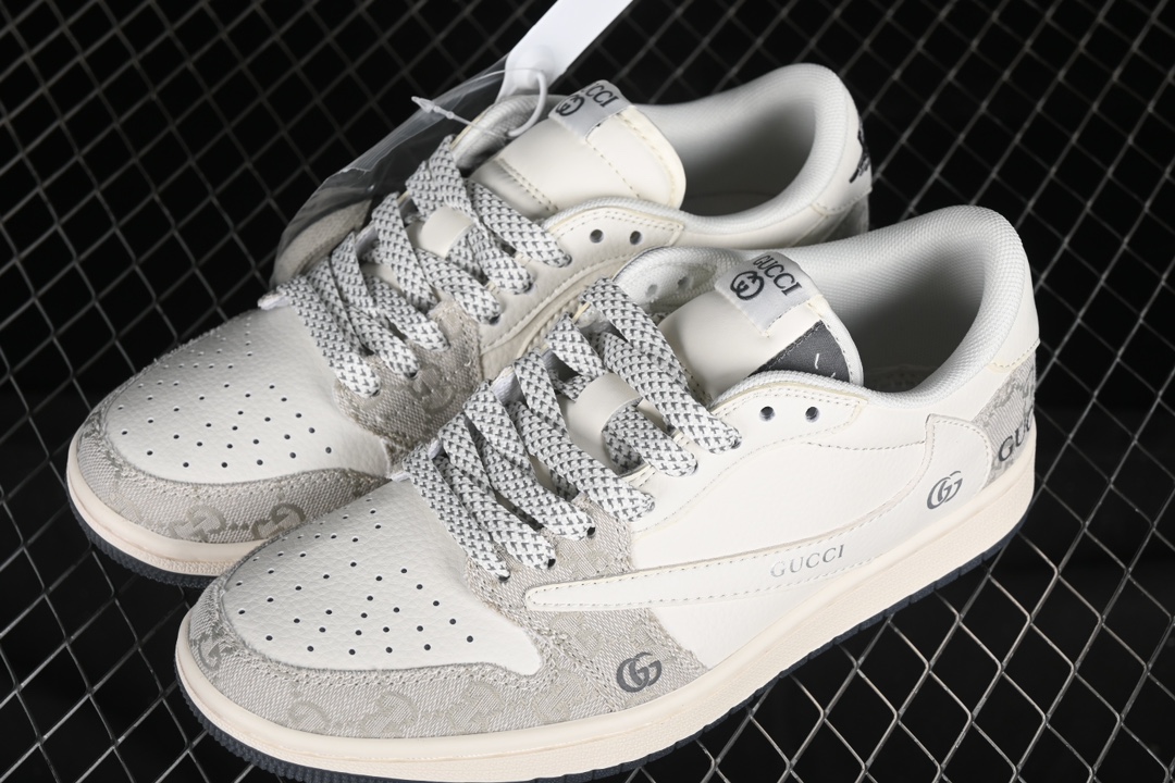 Travis Scott x Fragment Design x Air Jordan 1 Low cut Cultural Casual Board Shoes插图3