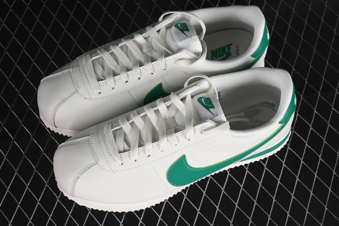 Nike Classic Cortez Leather Retro First Generation Running Shoes插图3