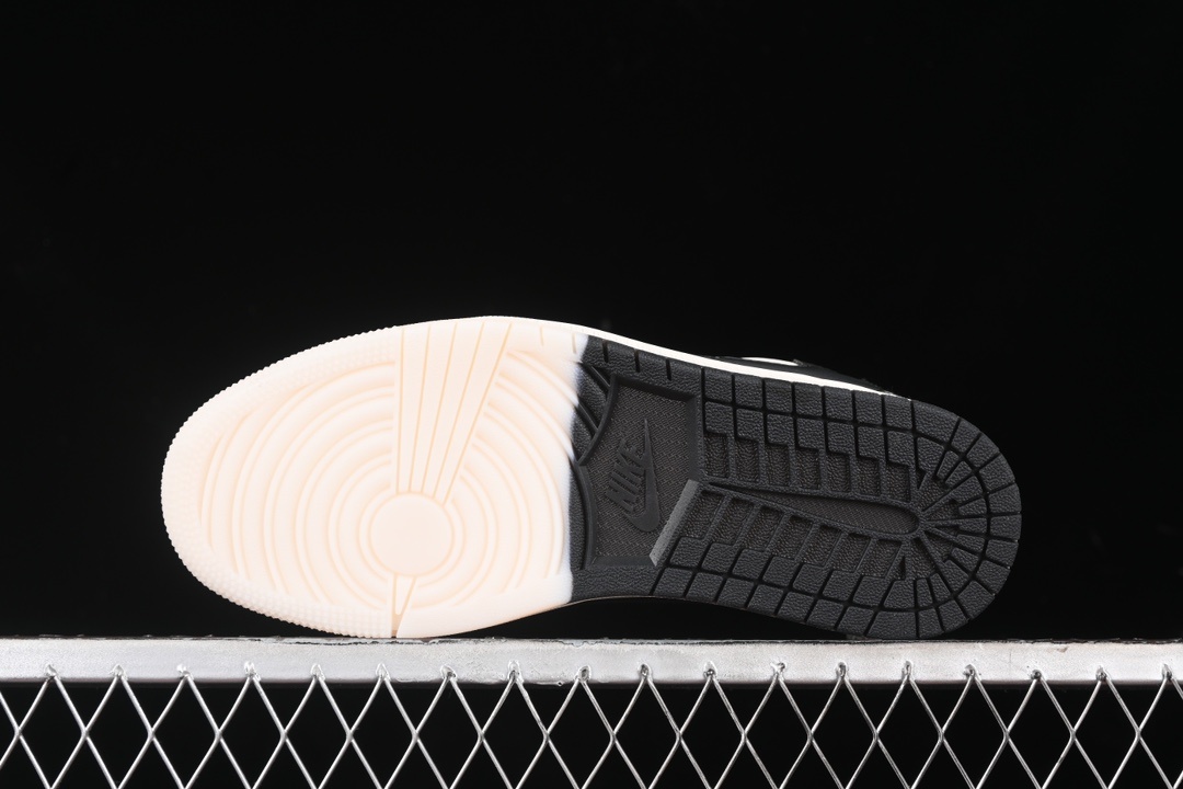 Travis Scott x Fragment Design x Air Jordan 1 Low OG SP    Low cut board shoes插图2