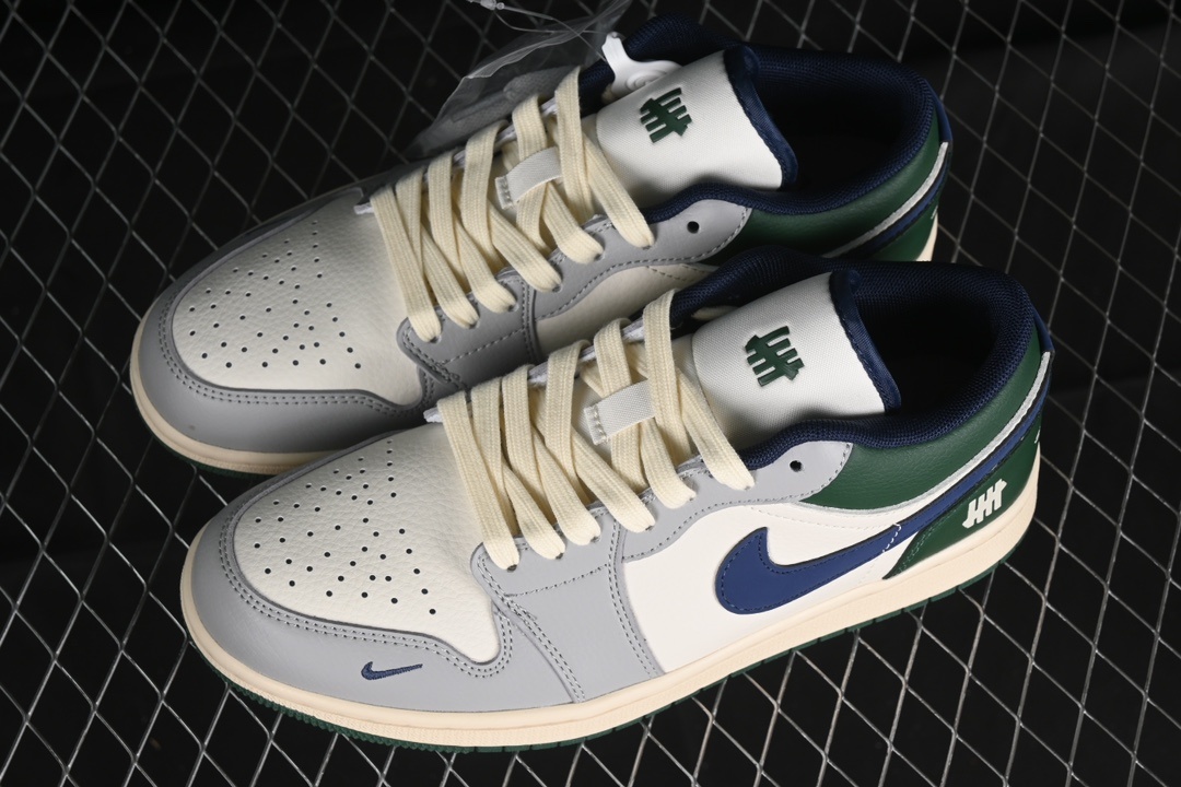 Air Jordan 1 Low AJ1 United Collaboration – Grey Green Blue Low Top Basketball Shoes插图3