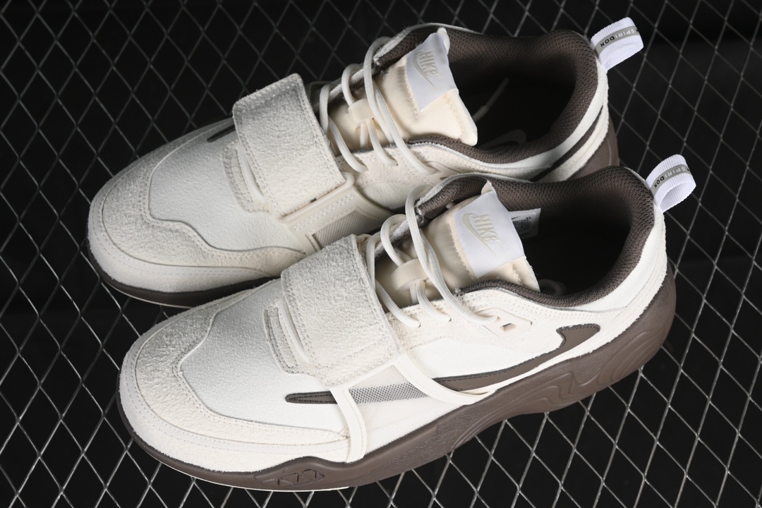 Travis Scott x Nike Shark-A-Don “Sail” co branded trendy low cut casual shoes插图3