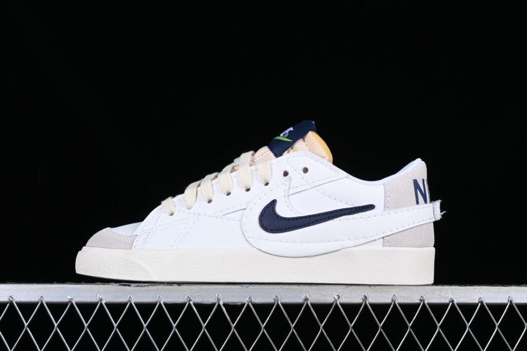 Nike Blazer Low’77 Jumbo Trailblazer Double Hook Board Shoes FD0378-121